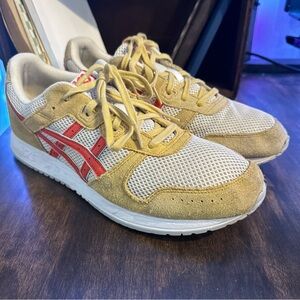 Men’s ASICS Shoes - Size 11